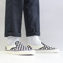 Load image into Gallery viewer, FALSE