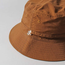 Load image into Gallery viewer, Gramicci Shell Reversible Bucket Hat
