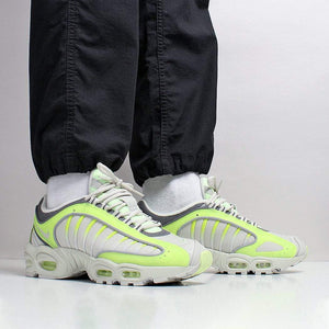 Nike Air Max Tailwind IV Shoes –
