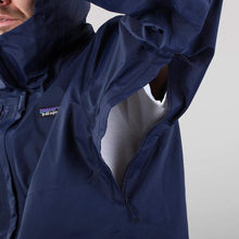 Load image into Gallery viewer, Patagonia Torrentshell 3L Jacket
